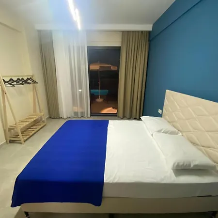 וילה Fethiye'de Mustakil Havuzlu Luks Sol La פאטהיה